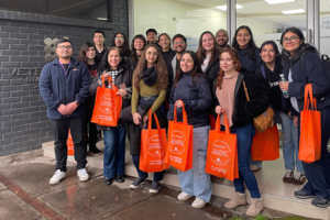 Estudiantes de la Universidad de Chile conocieron el trabajo de I+D de Veterquimica